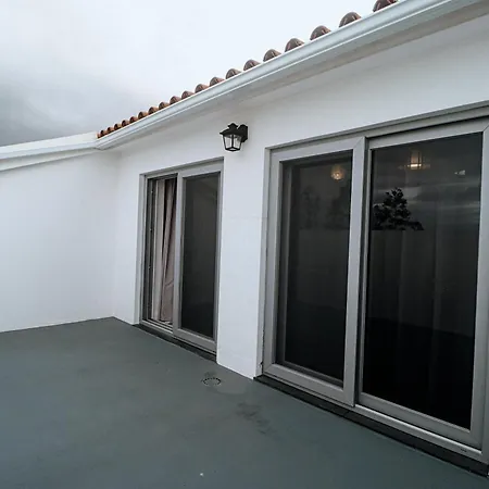 Peace In Azores 02 Bicas